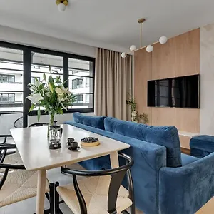 Doki Living By Blue Mandarin Parking & Foodhall Apartmán Gdaňsk