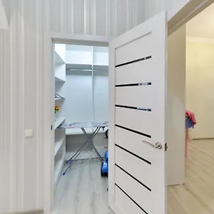 https://apartments-lux-53-144.hotels-in-astana.com